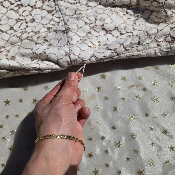 Gorgeous A-line Lace Dress for Easter - Picture 3 of 8